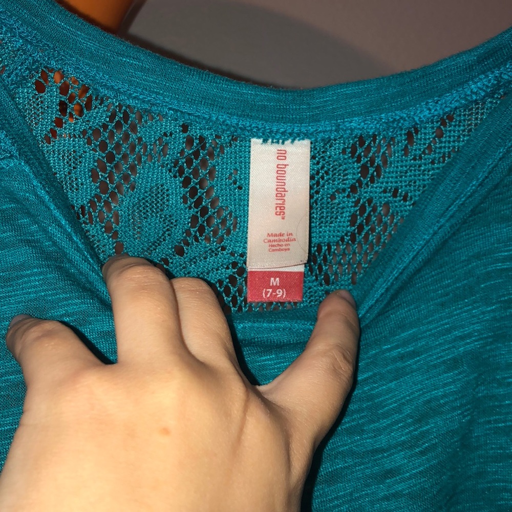 Blouse - Picture 2 of 3